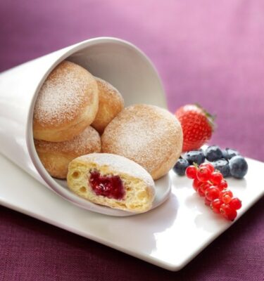 beignets de frutos rojos desayunos para oficinas