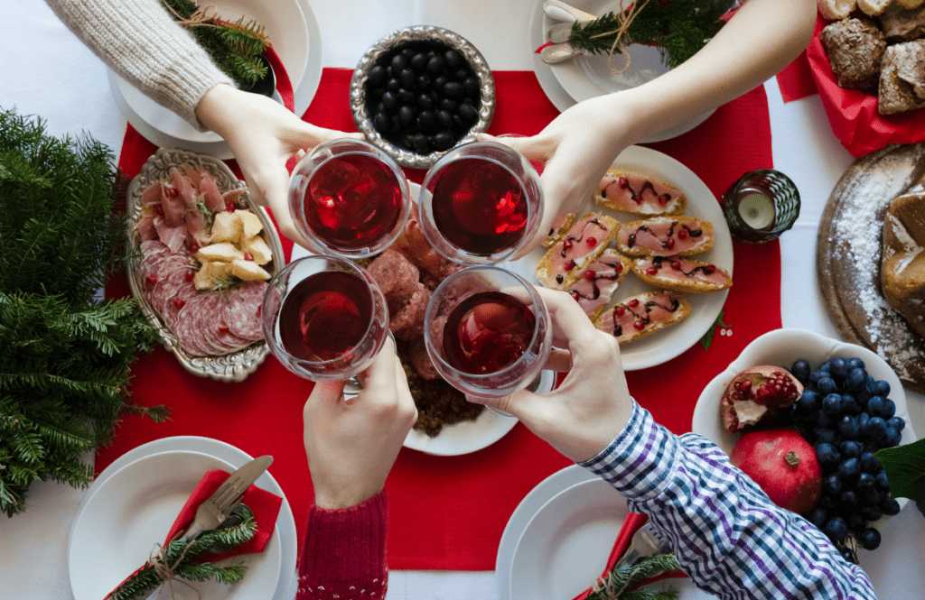 Cómo reducir gastos en la cena de navidad