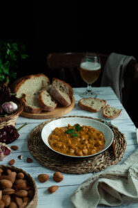 Jibia en salsa de almendras